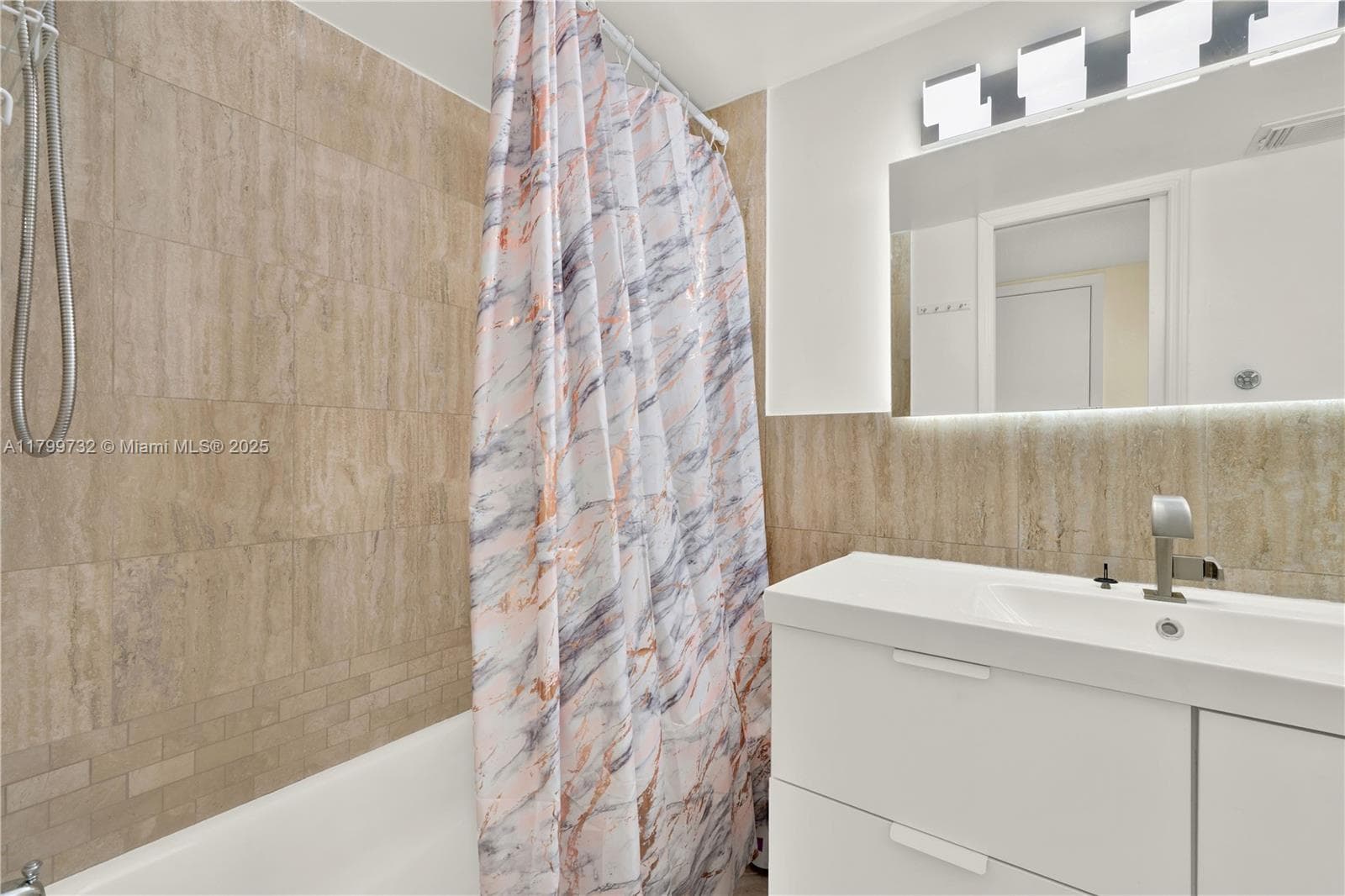 2750 NE 183rd St # 504, Aventura FL 33160 — 22