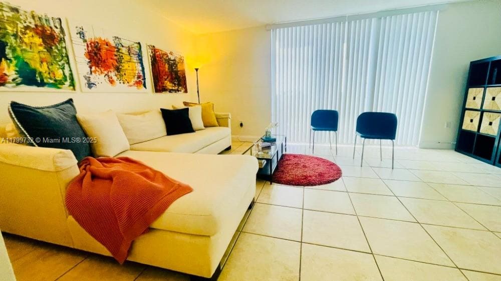 2750 NE 183rd St # 504, Aventura FL 33160 — 10