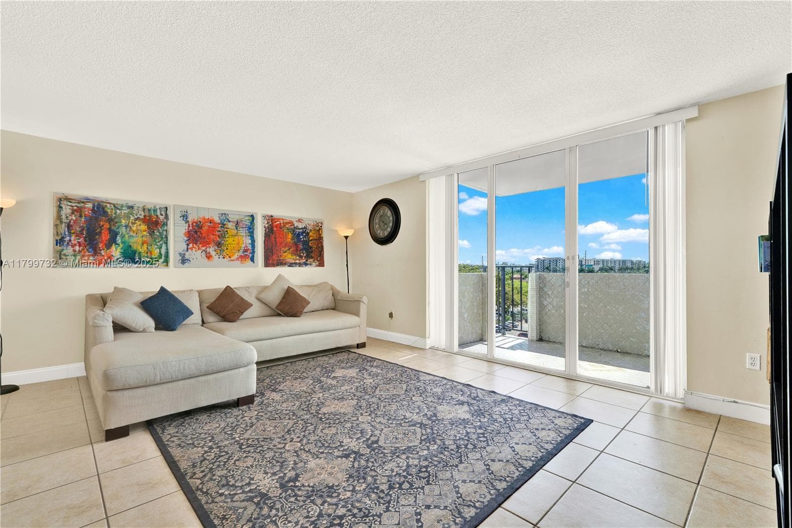 2750 NE 183rd St # 504, Aventura FL 33160 — 14