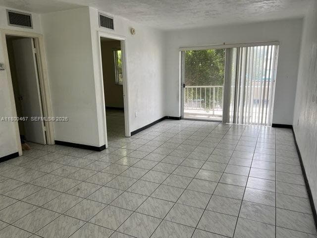 7125 Dickens Ave # 4, Miami Beach FL 33141 — 7