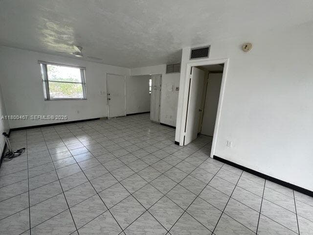 7125 Dickens Ave # 4, Miami Beach FL 33141 — 11
