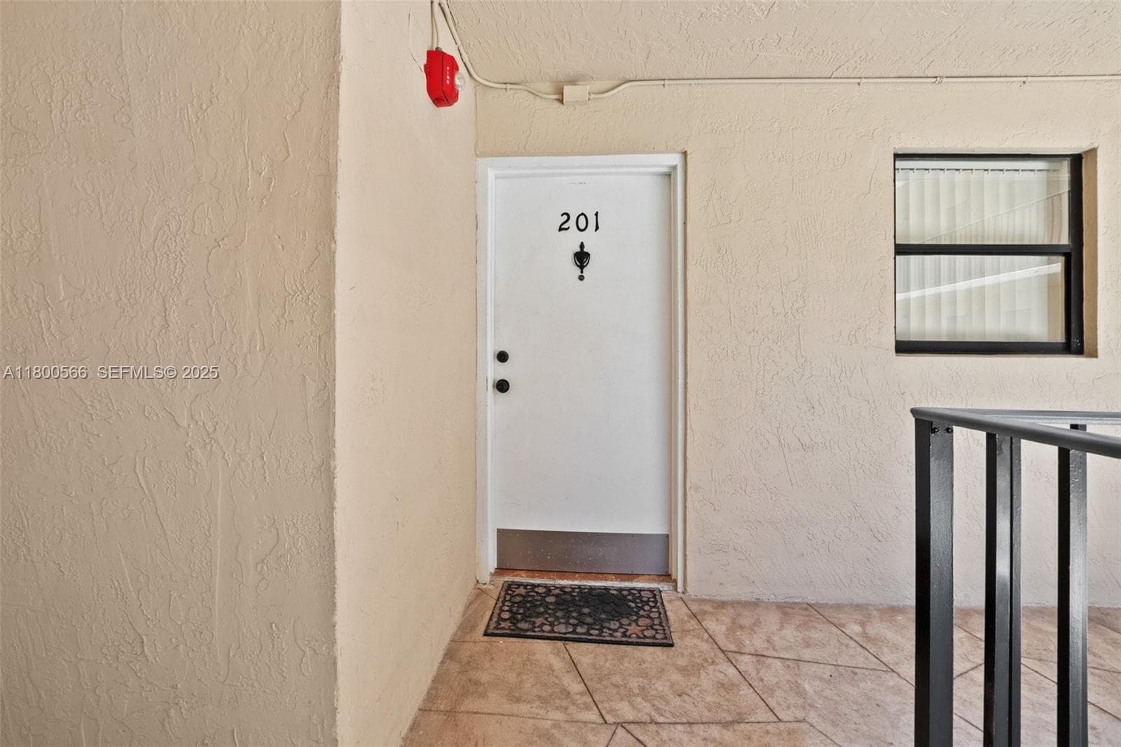 7125 Bay Dr # 201, Miami Beach FL 33141 — 3