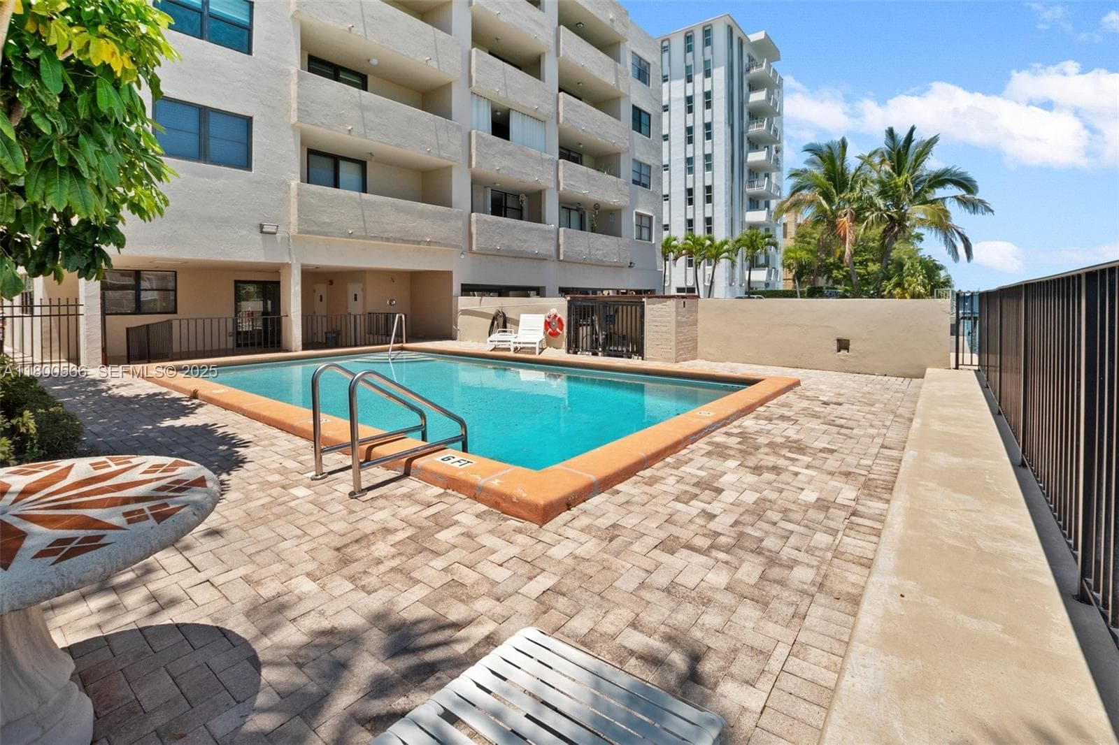 7125 Bay Dr # 201, Miami Beach FL 33141 — 25