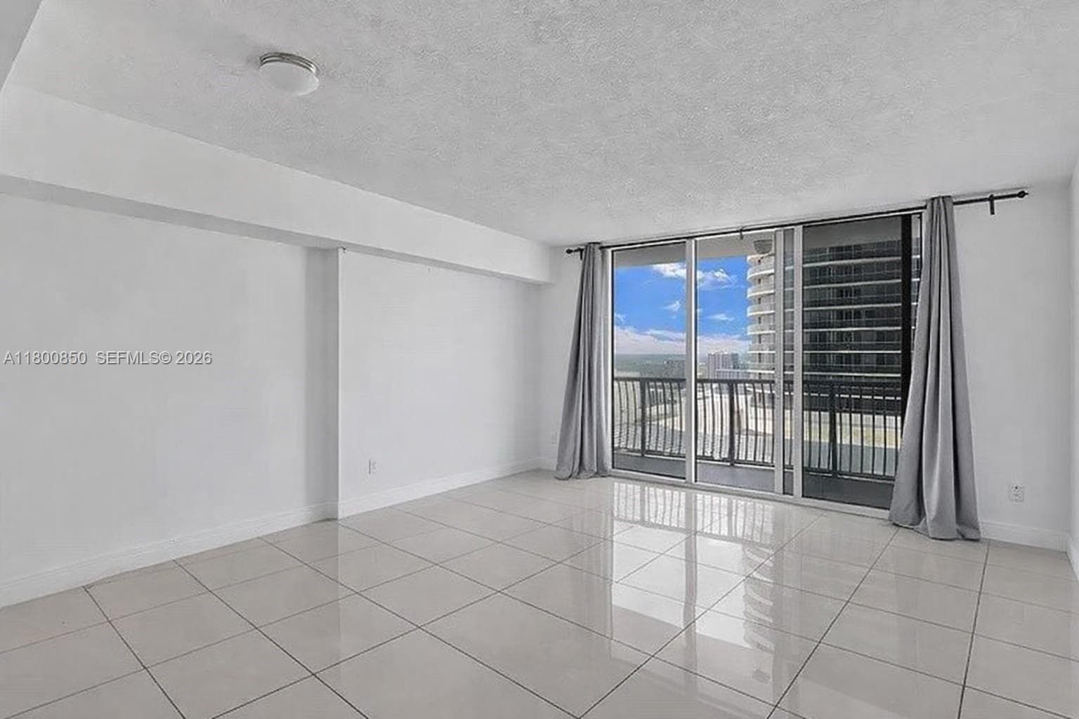 1750 N Bayshore Dr # 4007, Miami FL 33132 — 8