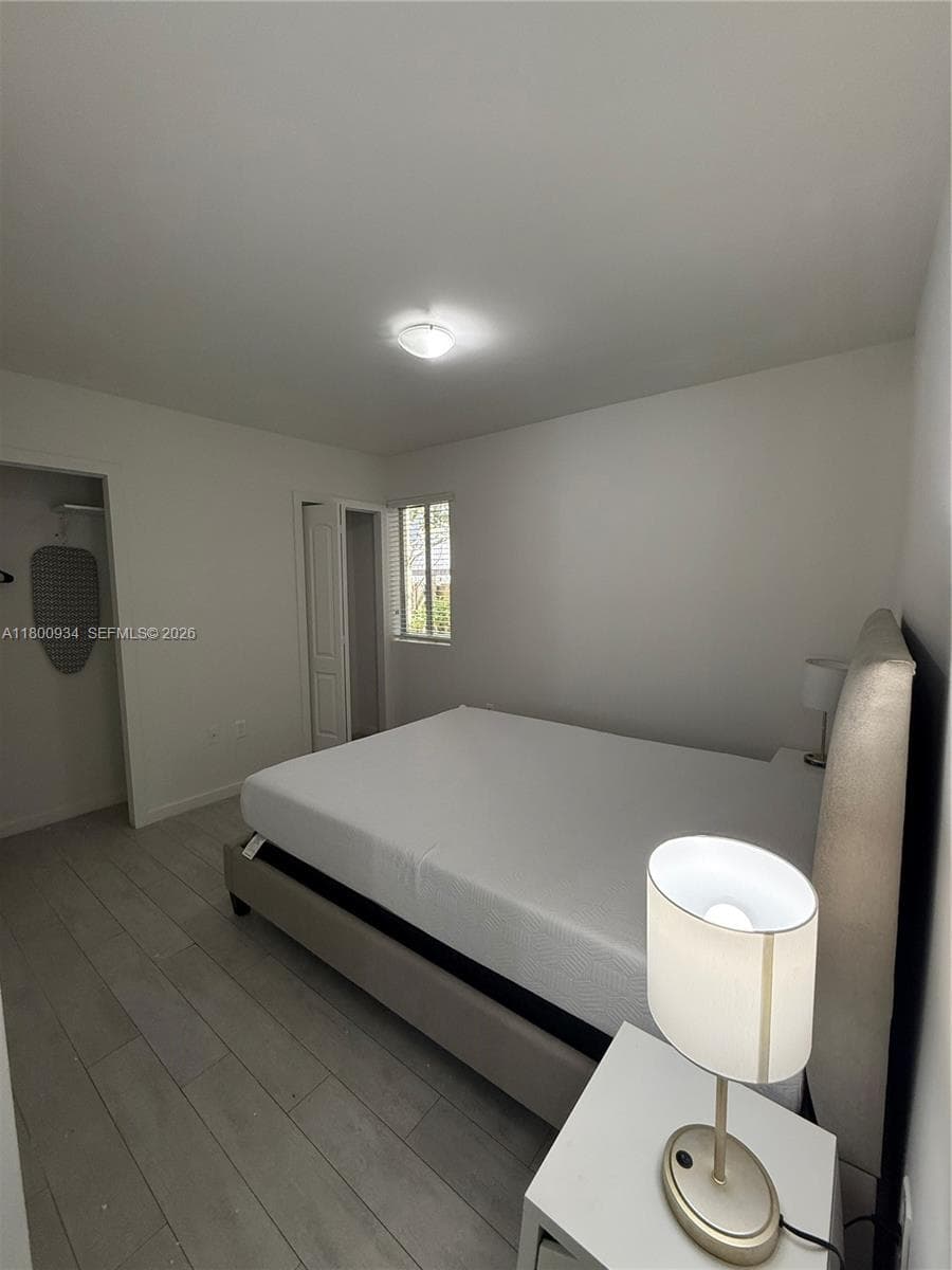 1601 Meridian Ave # 101, Miami Beach FL 33139 — 11
