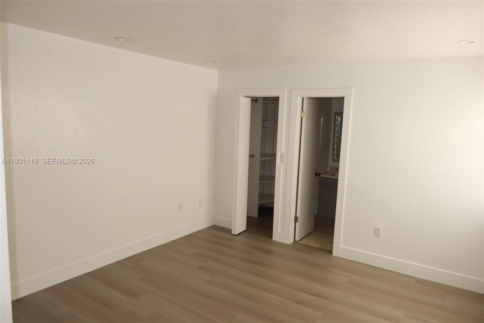 8098 NW 99th Ter, Hialeah Gardens FL 33016 — 31