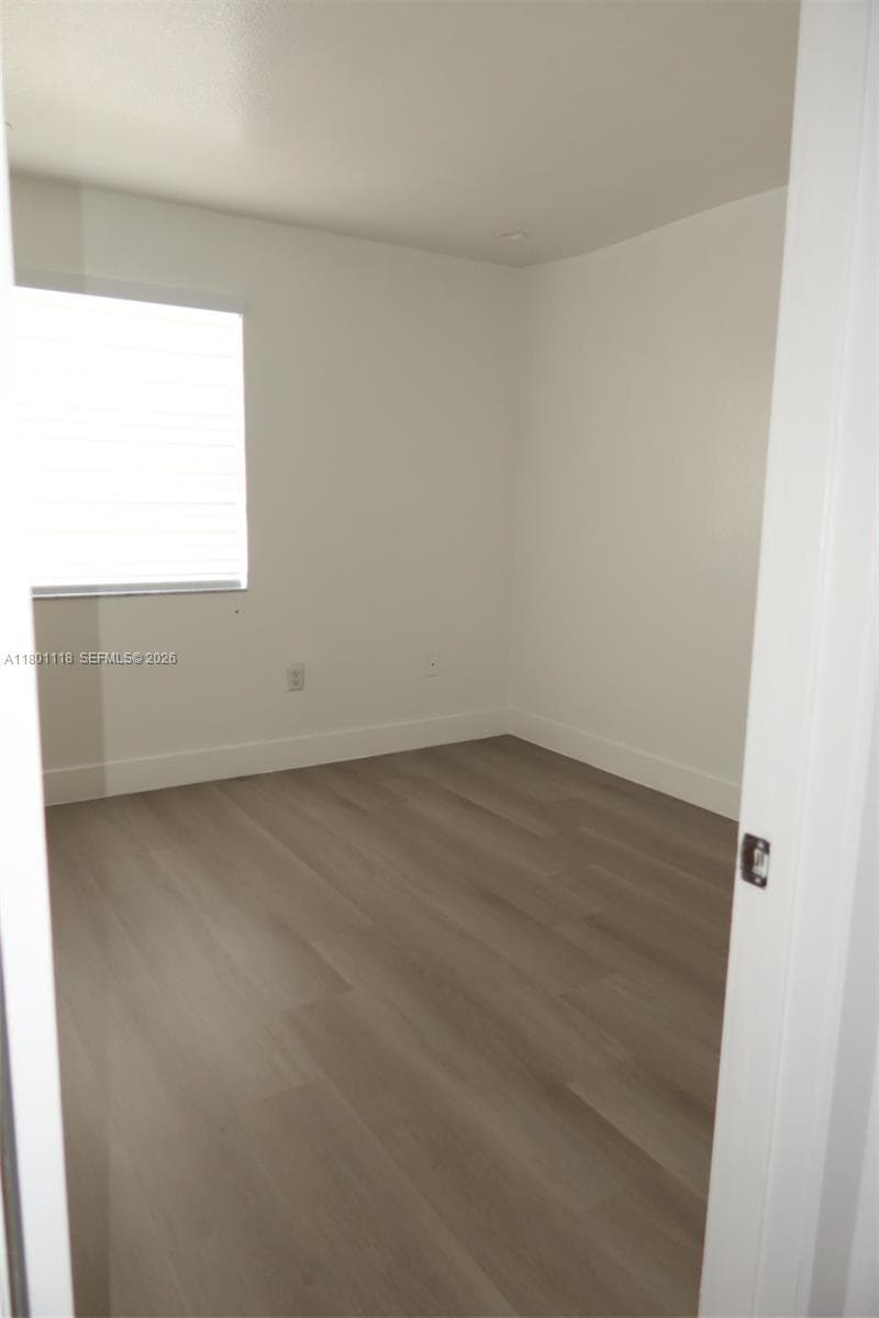 8098 NW 99th Ter, Hialeah Gardens FL 33016 — 25