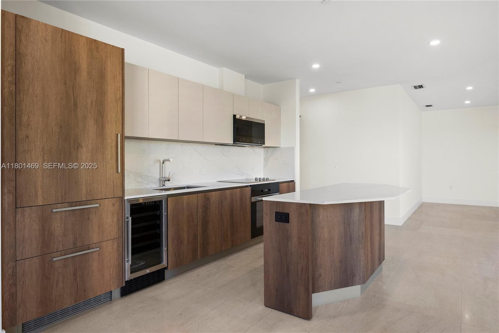 701 Valencia Ave # 403, Coral Gables FL 33134 — 7