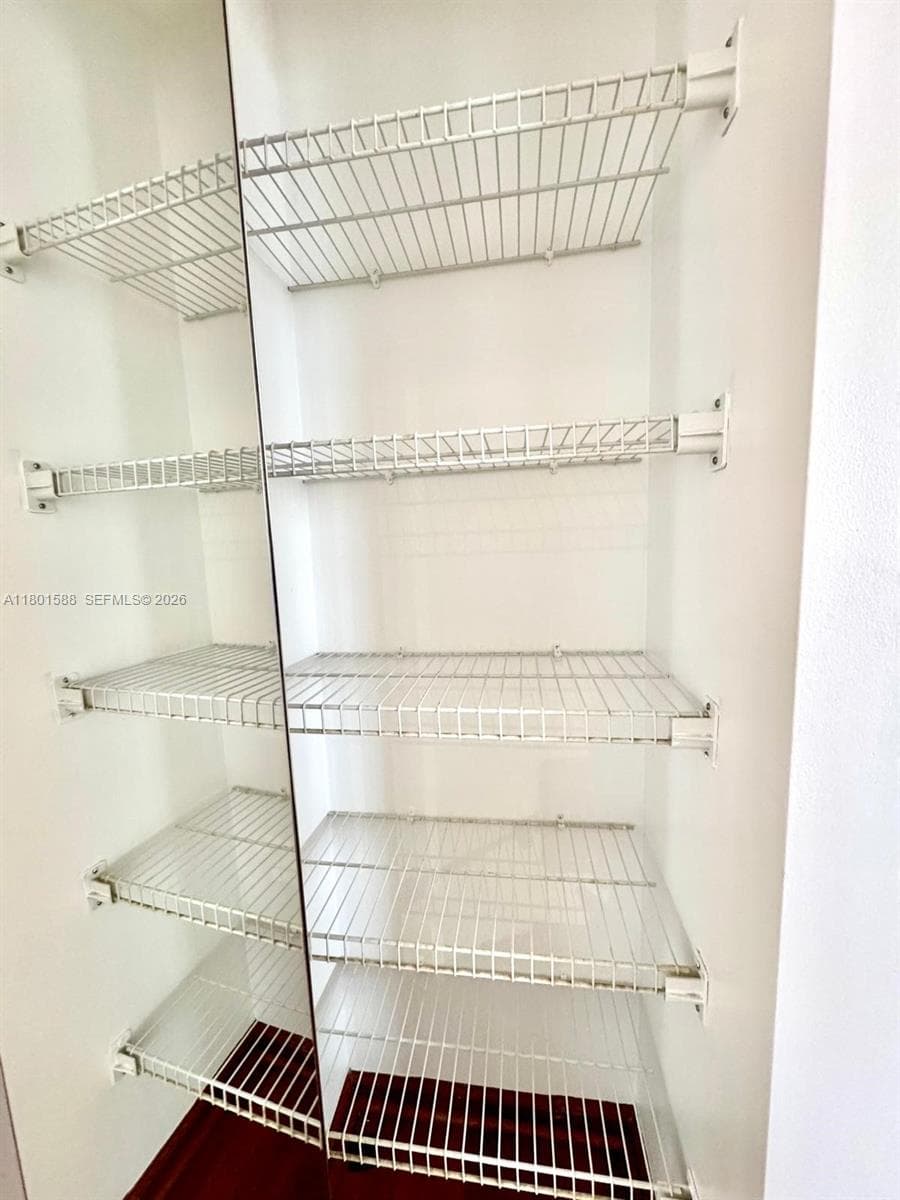 3610 Yacht Club Dr # 810, Aventura FL 33180 — 28