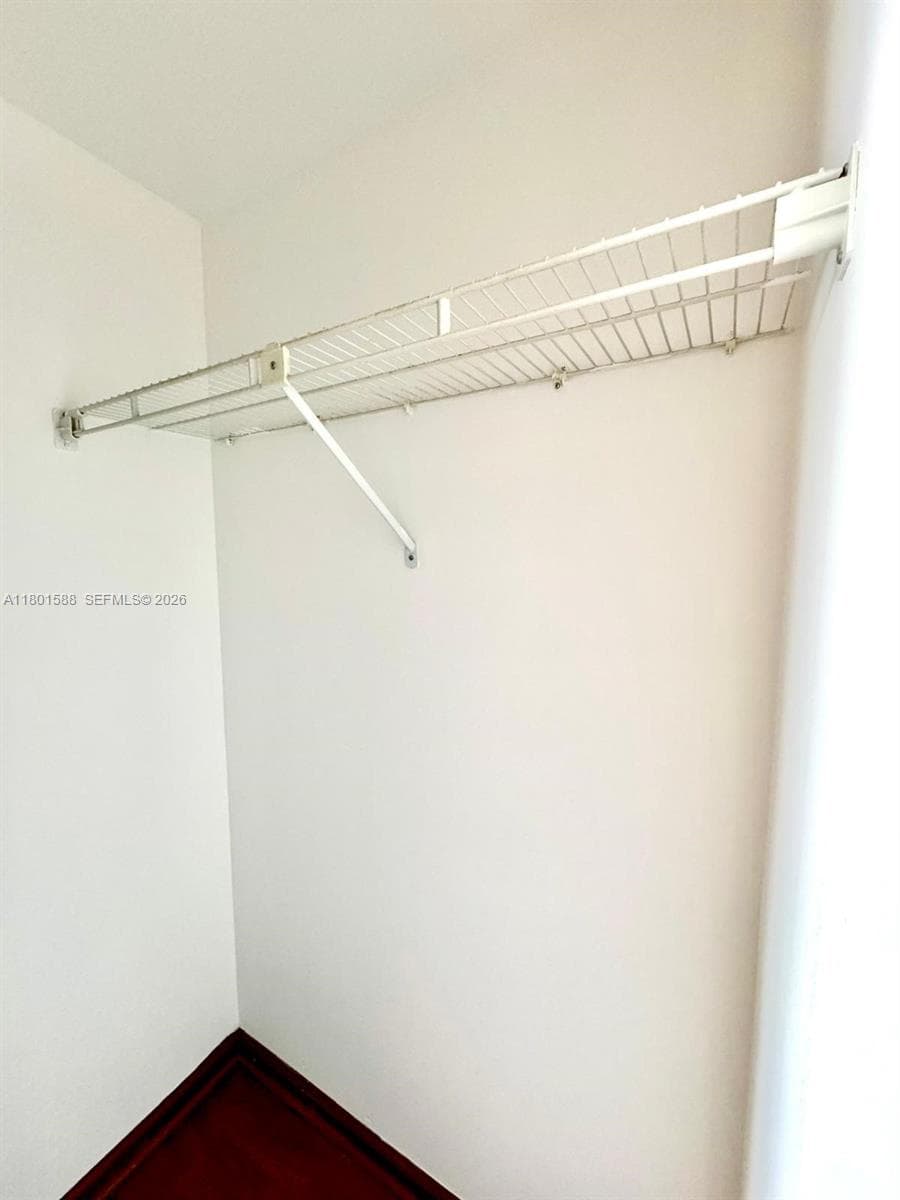 3610 Yacht Club Dr # 810, Aventura FL 33180 — 33
