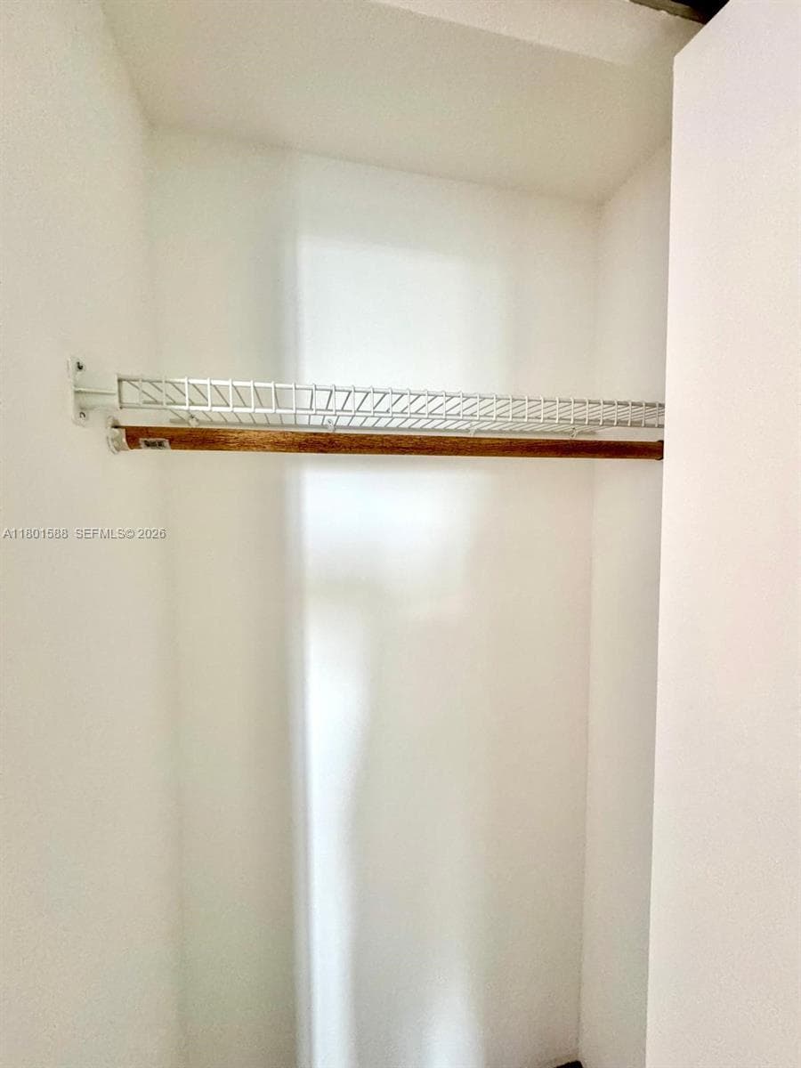 3610 Yacht Club Dr # 810, Aventura FL 33180 — 50