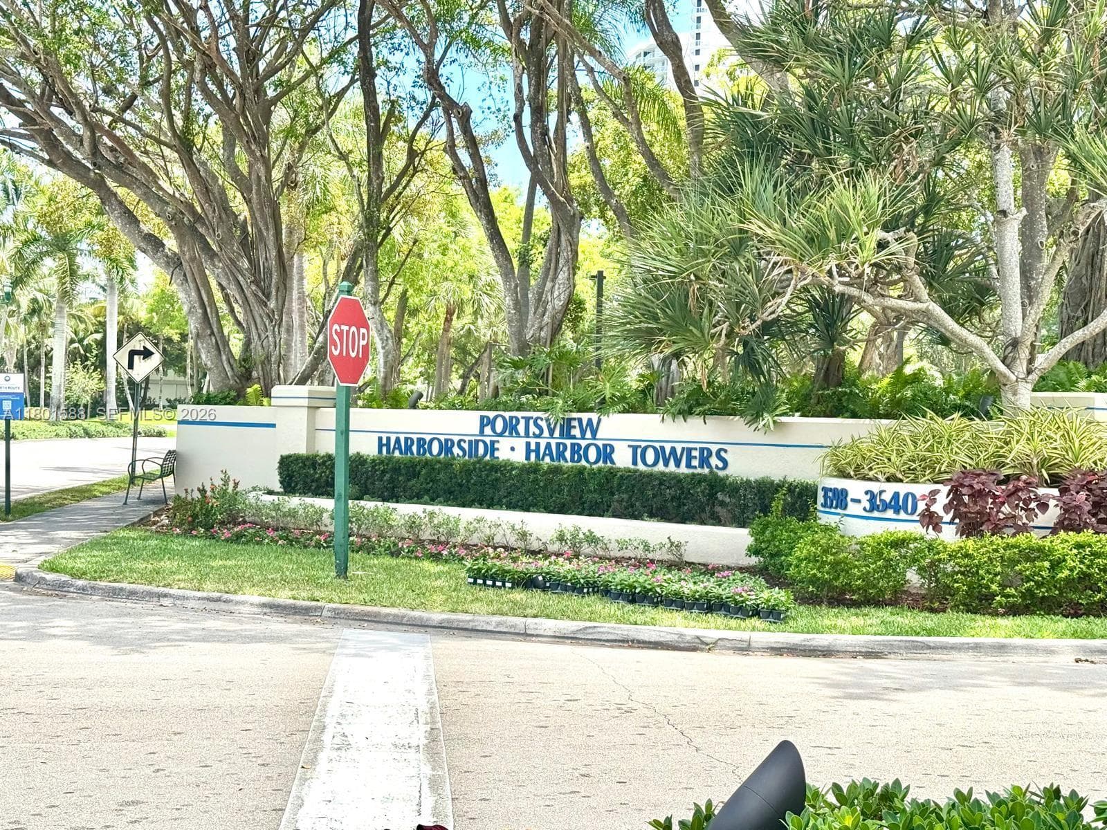 3610 Yacht Club Dr # 810, Aventura FL 33180 — 39