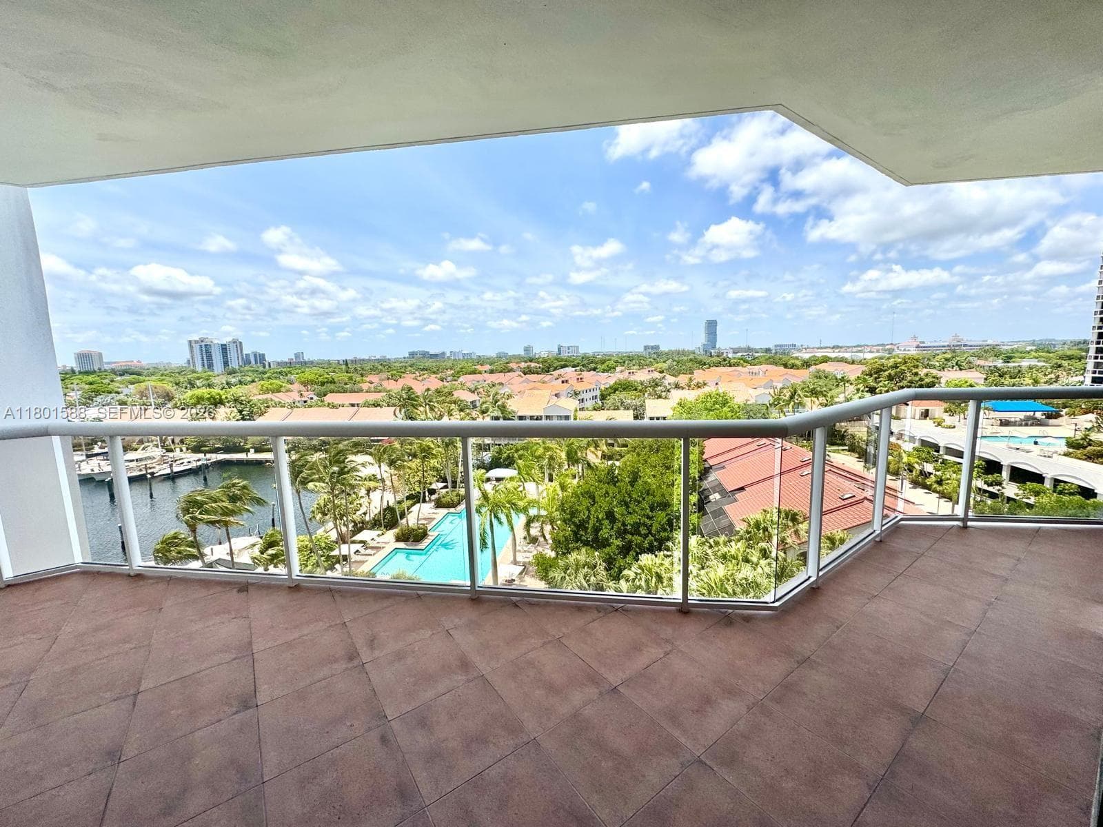 3610 Yacht Club Dr # 810, Aventura FL 33180 — 29