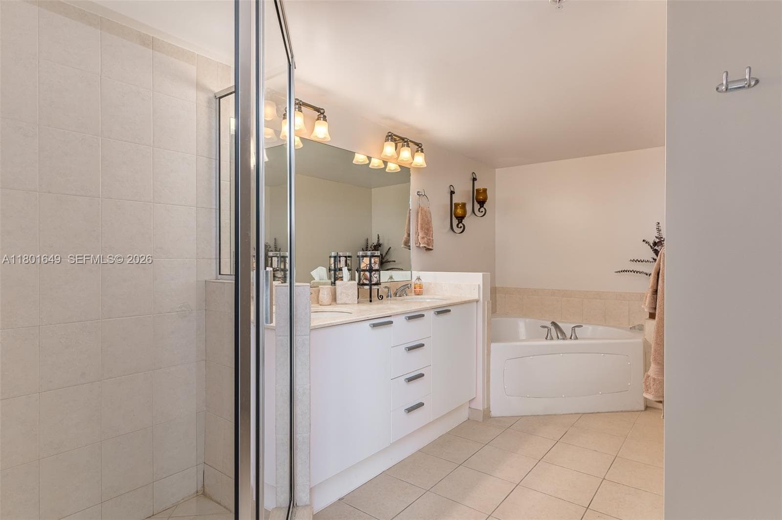 16699 Collins Ave # 3401, Sunny Isles Beach FL 33160 — 14