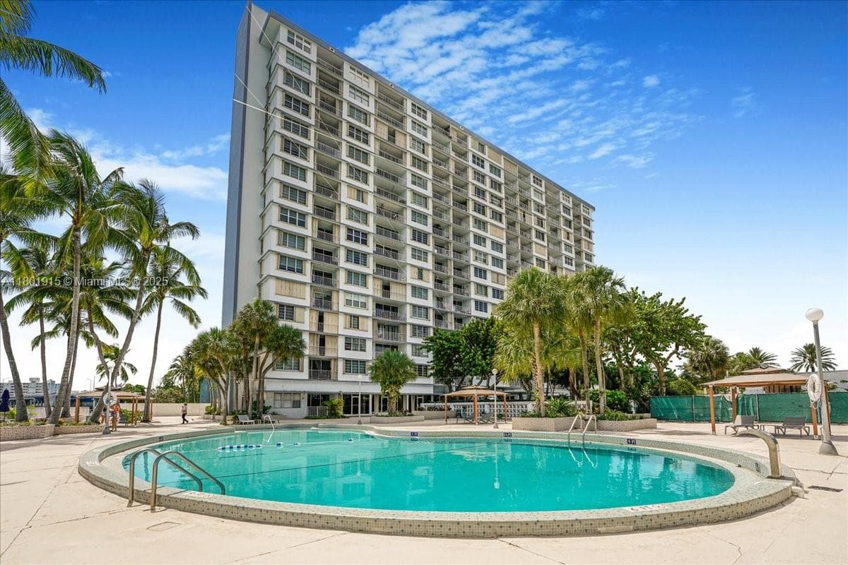 1865 79th St # 12G, North Bay Village FL 33141 — 31