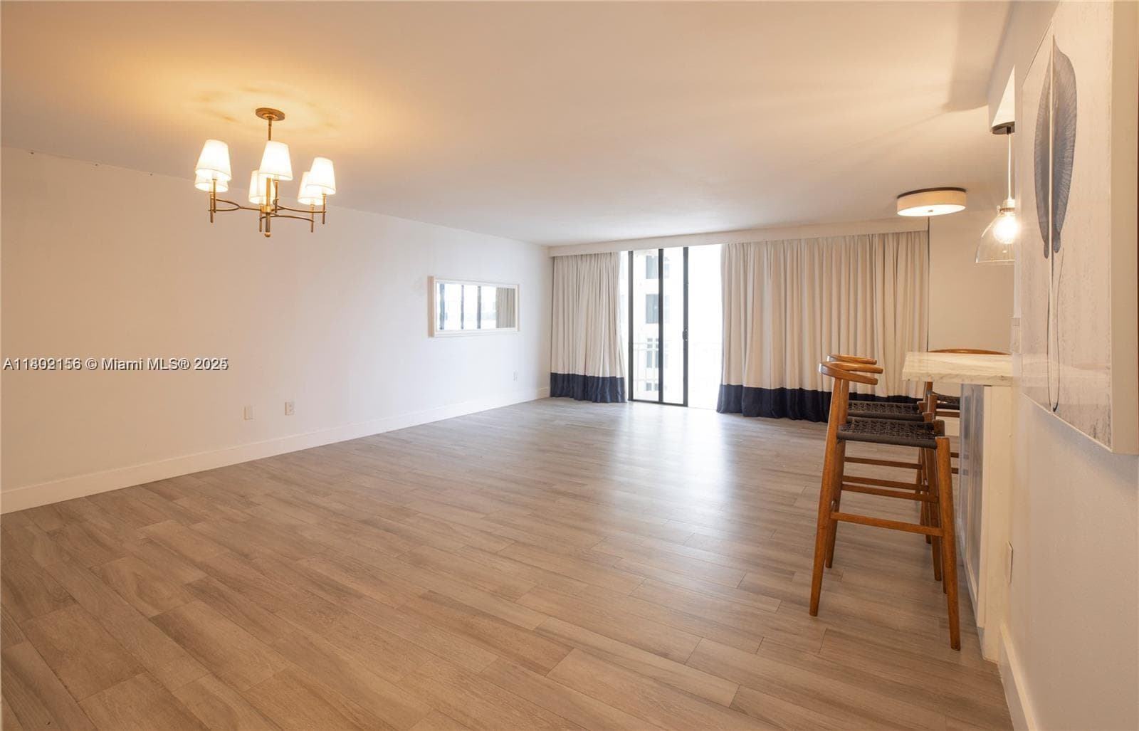 6061 Collins Ave # 7D, Miami Beach FL 33140 — 12