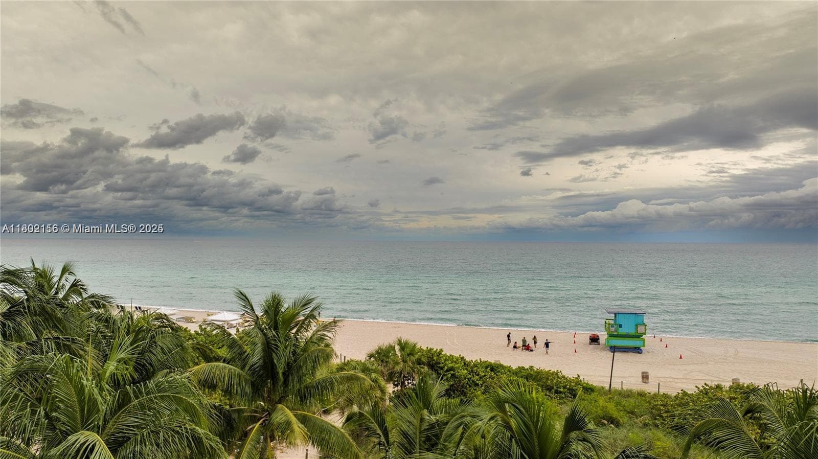 6061 Collins Ave # 7D, Miami Beach FL 33140 — 35