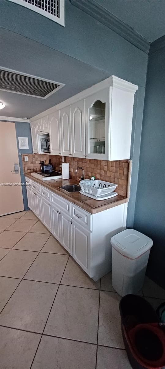 19201 Collins Ave # 1105, Sunny Isles Beach FL 33160 — 12