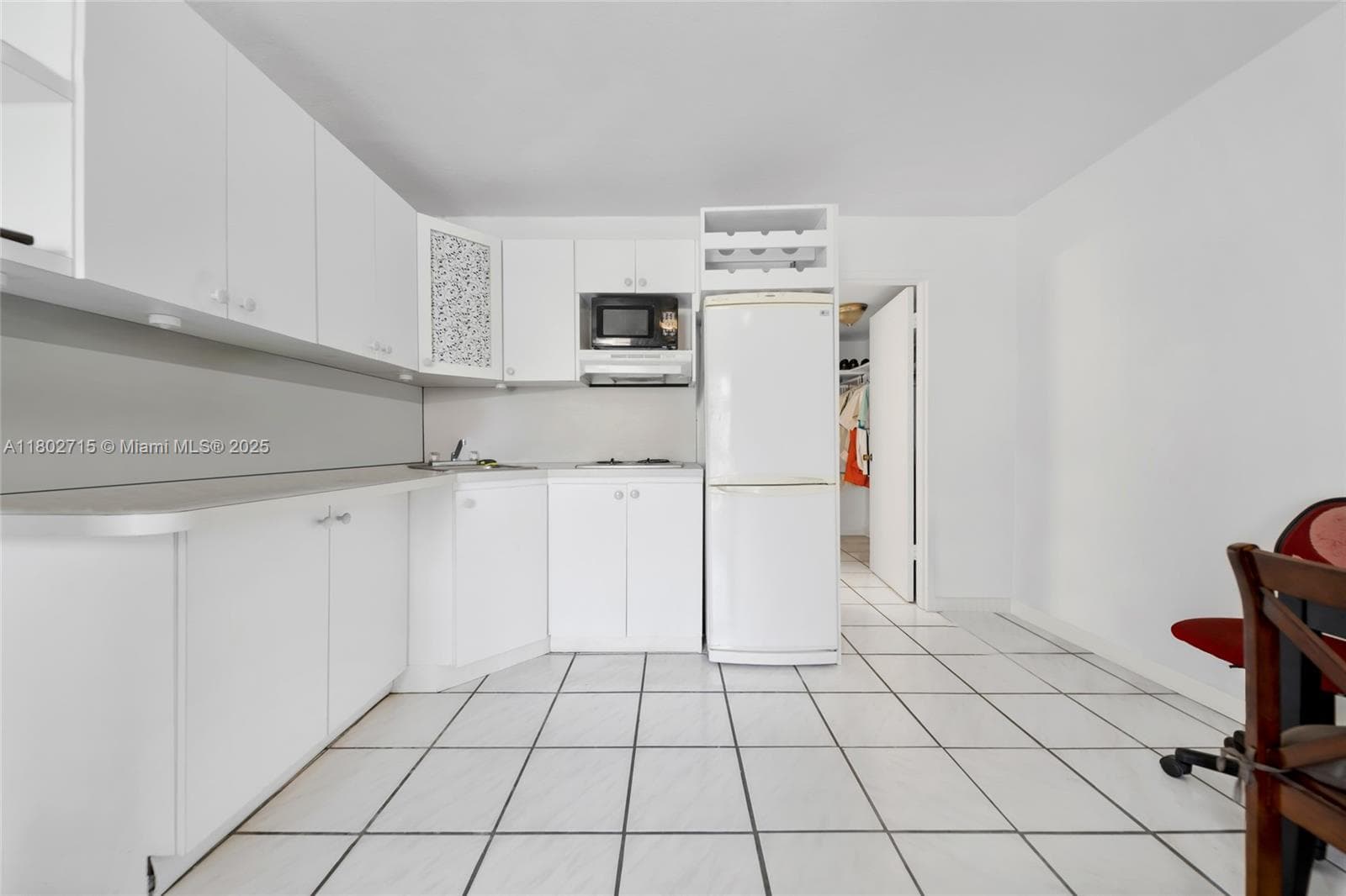6484 Indian Creek Dr # 202, Miami Beach FL 33141 — 3