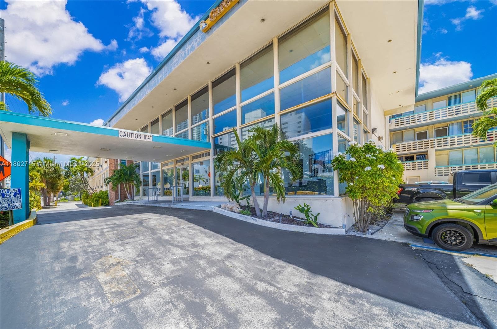 6484 Indian Creek Dr # 202, Miami Beach FL 33141 — 1