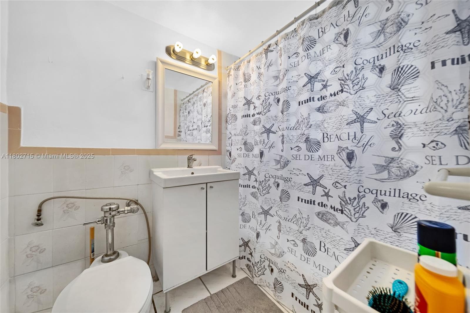 6484 Indian Creek Dr # 202, Miami Beach FL 33141 — 9