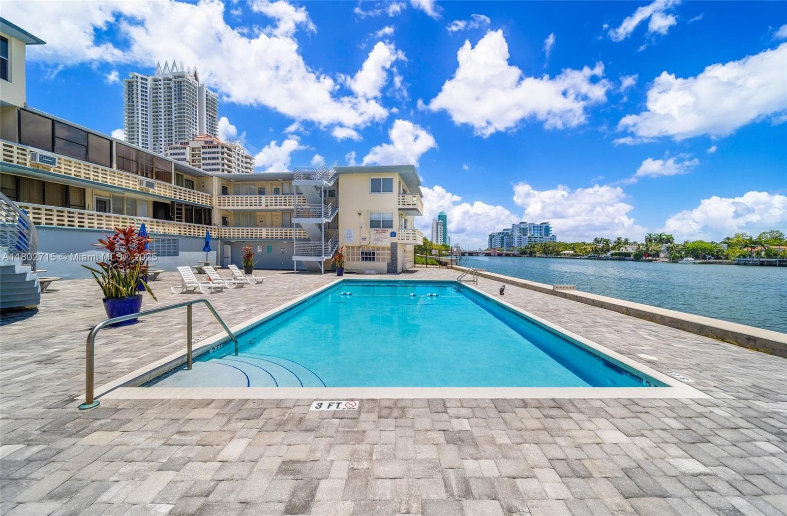6484 Indian Creek Dr # 202, Miami Beach FL 33141 — 14