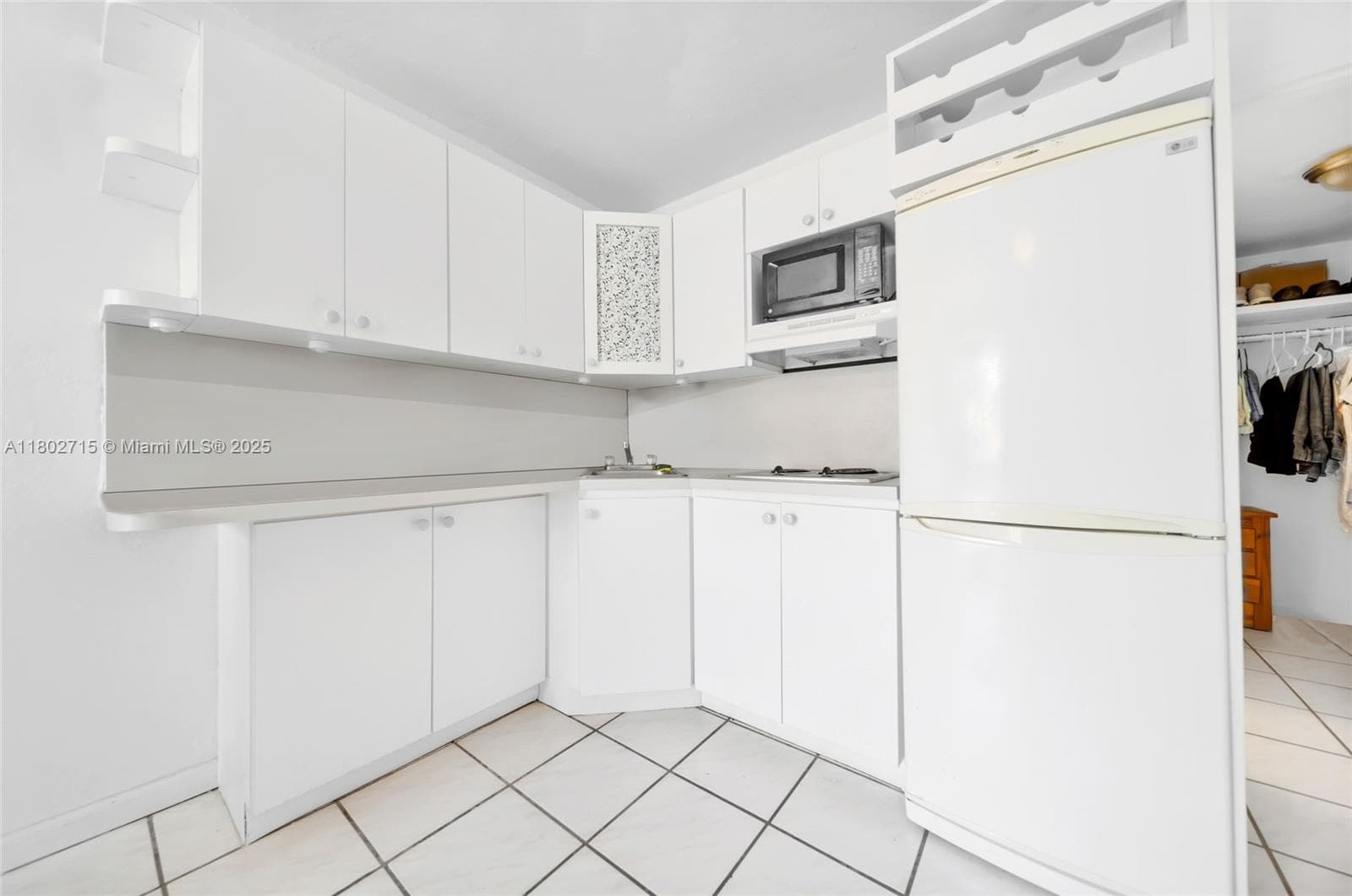 6484 Indian Creek Dr # 202, Miami Beach FL 33141 — 4