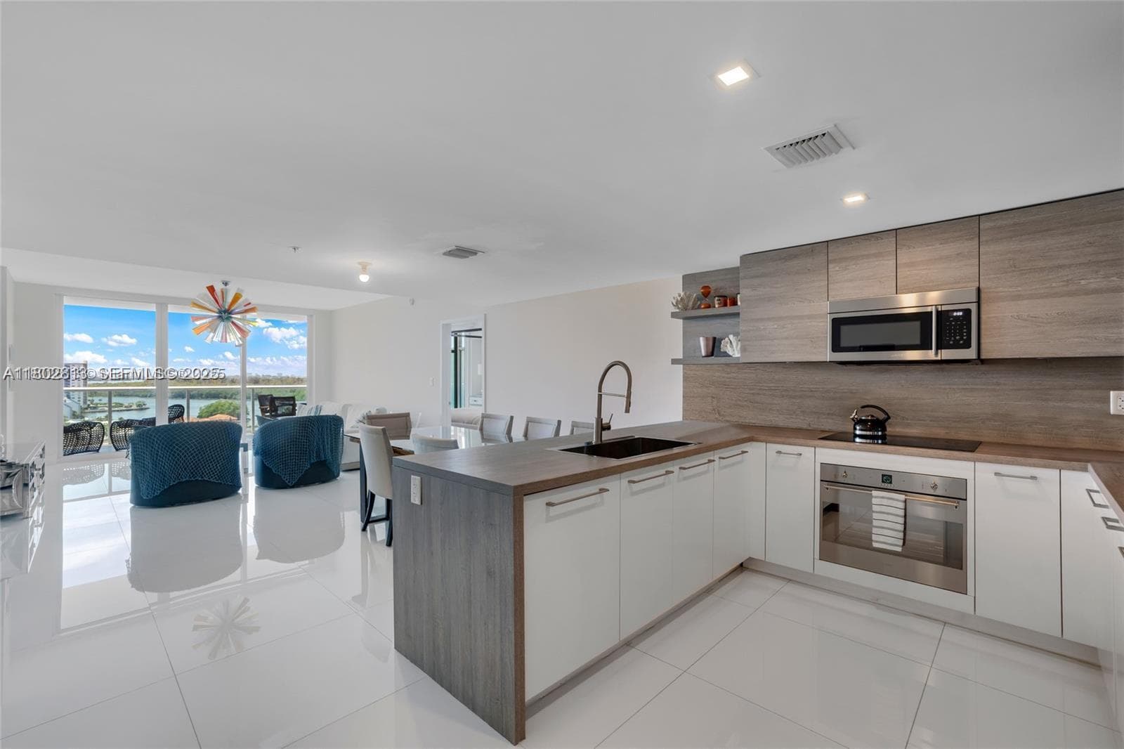 400 Sunny Isles # 1106, Sunny Isles Beach FL 33160 — 2