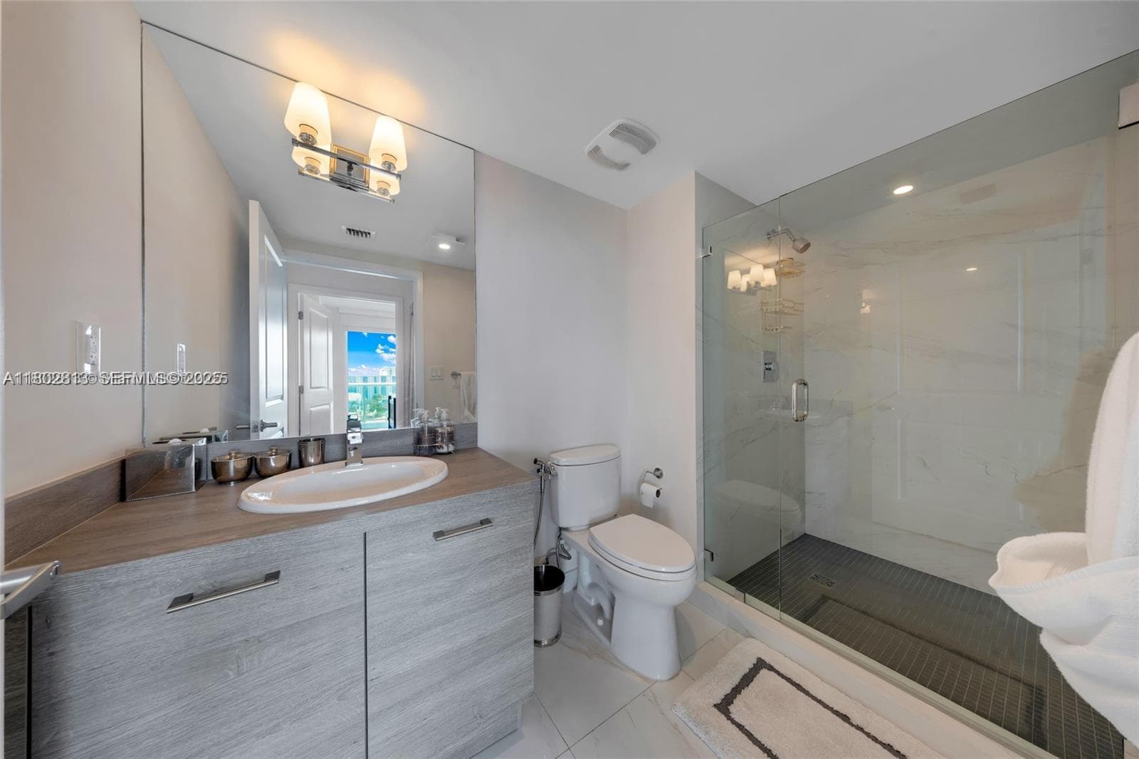 400 Sunny Isles # 1106, Sunny Isles Beach FL 33160 — 18