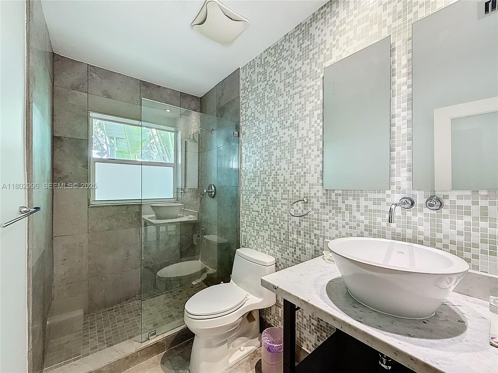 2810 Crystal Ct, Miami FL 33133 — 13