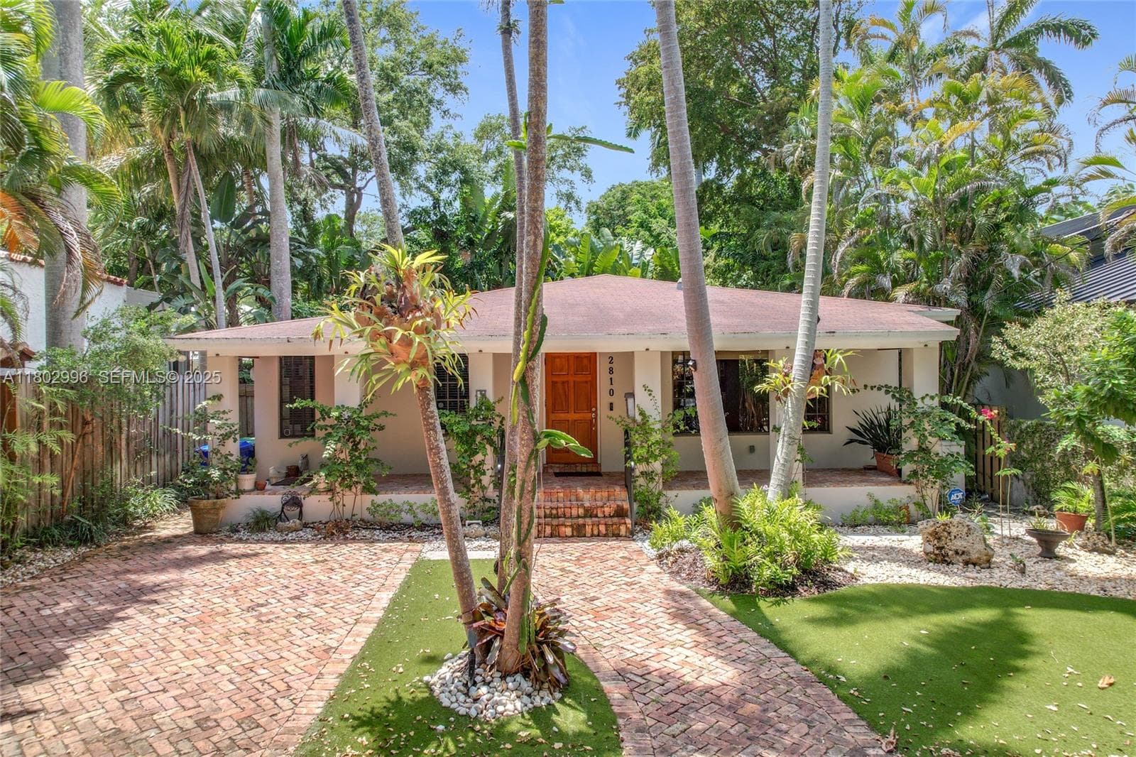 2810 Crystal Ct, Miami FL 33133 — 1