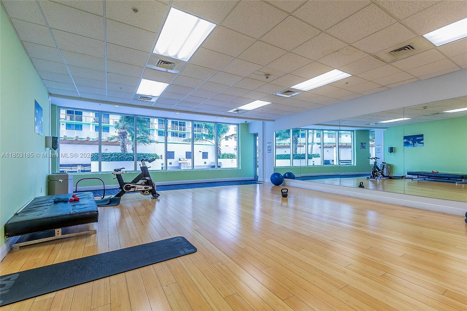 1750 N Bayshore Dr # 3308, Miami FL 33132 — 27