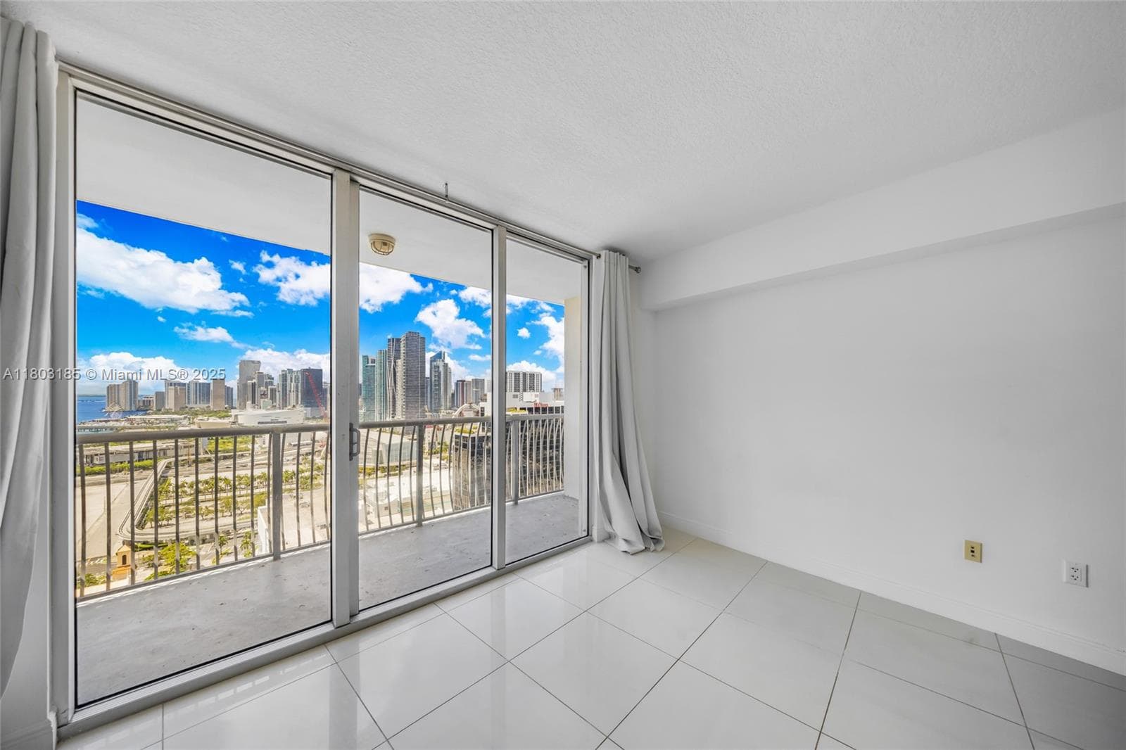 1750 N Bayshore Dr # 3308, Miami FL 33132 — 9