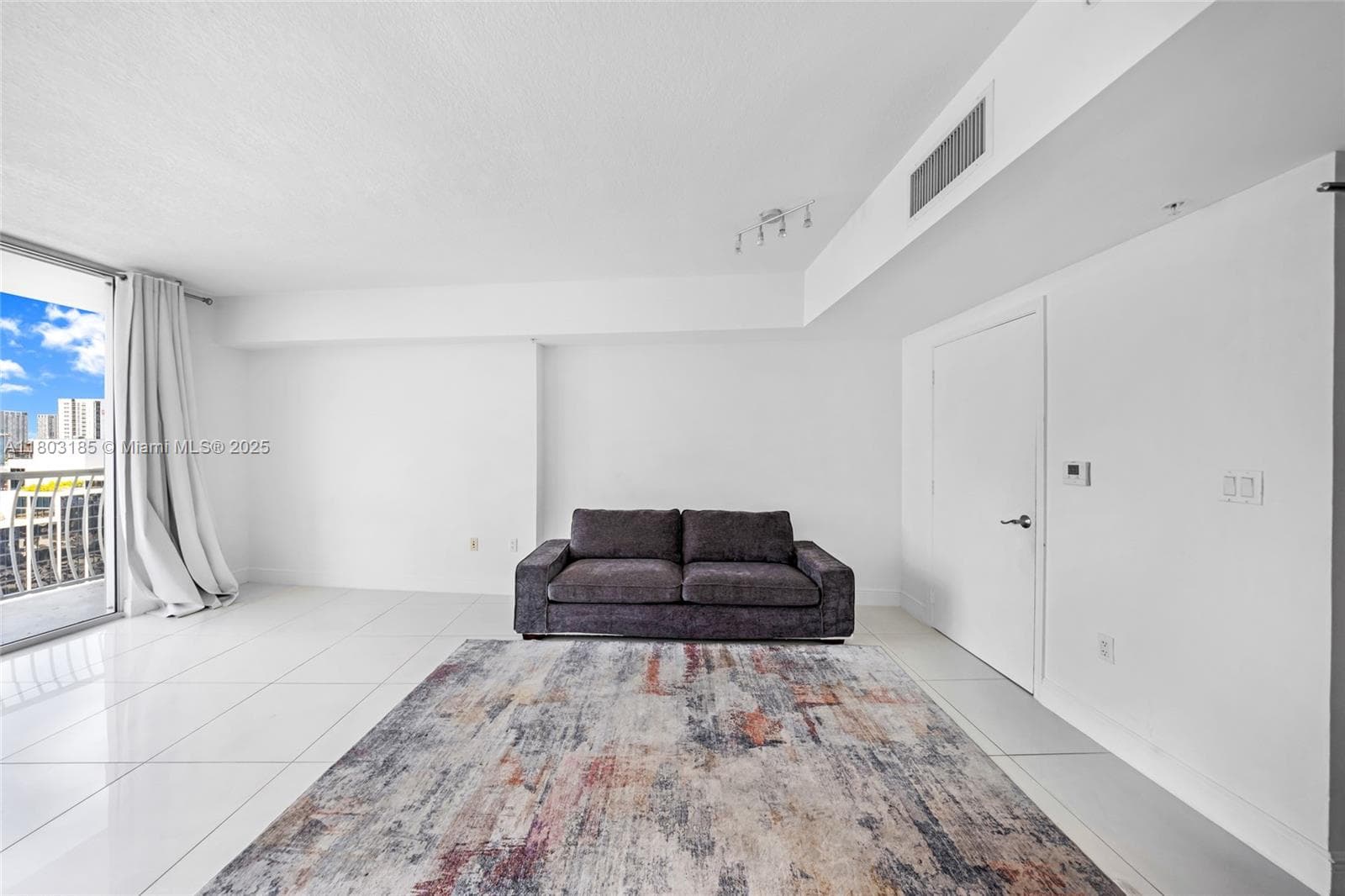 1750 N Bayshore Dr # 3308, Miami FL 33132 — 8