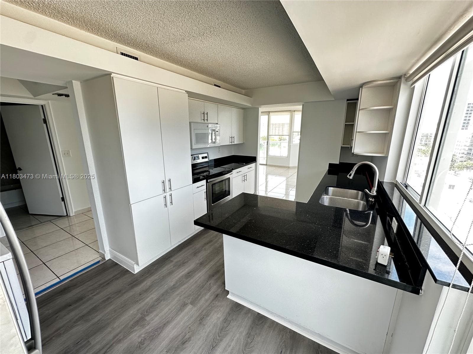 King David Towers Condo, Miami Beach, FL — 14