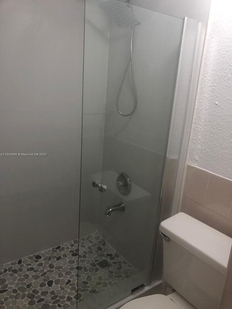 250 180th Dr # 108, Sunny Isles Beach FL 33160 — 10