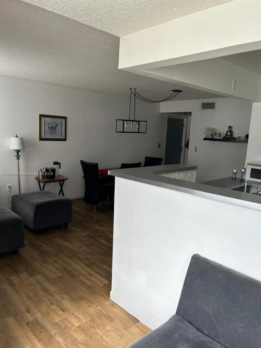 250 180th Dr # 108, Sunny Isles Beach FL 33160 — 4