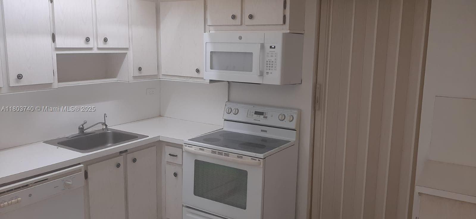 251 174th St # 1711, Sunny Isles Beach FL 33160 — 19