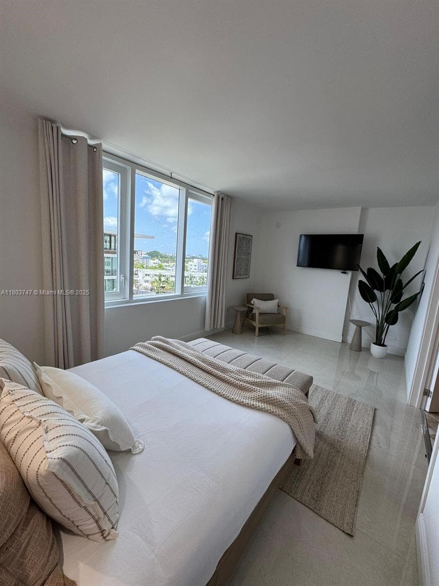 2301 Collins Ave # 731, Miami Beach FL 33139 — 9