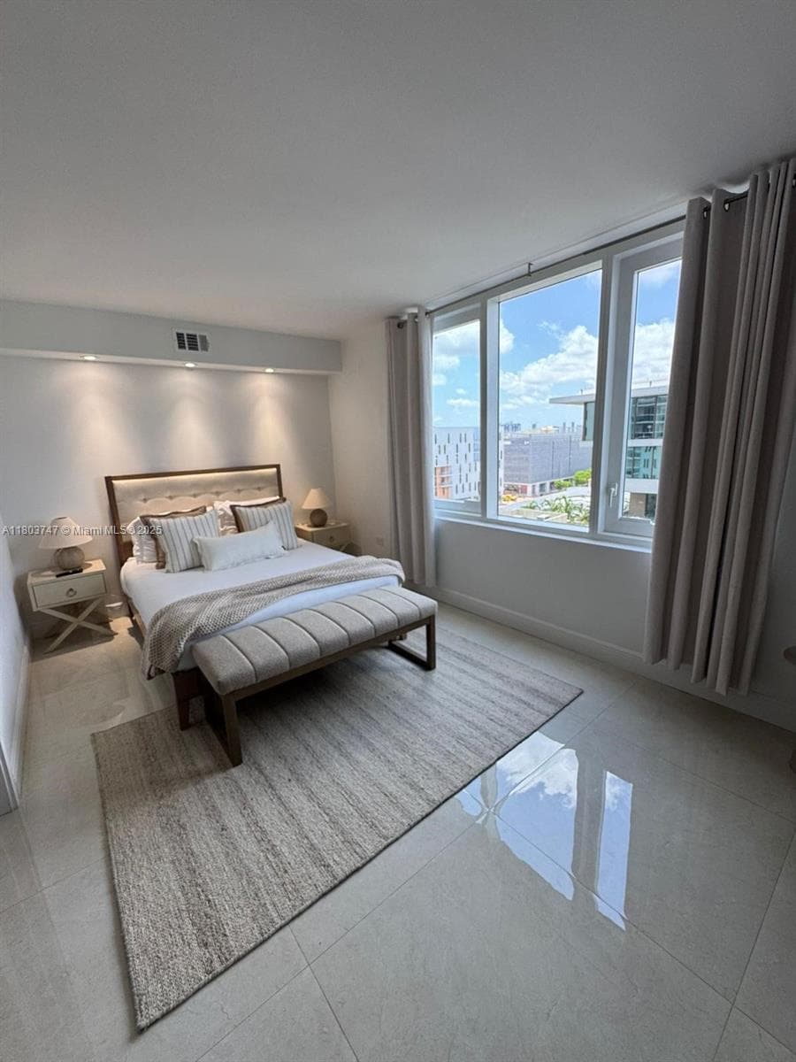 2301 Collins Ave # 731, Miami Beach FL 33139 — 10