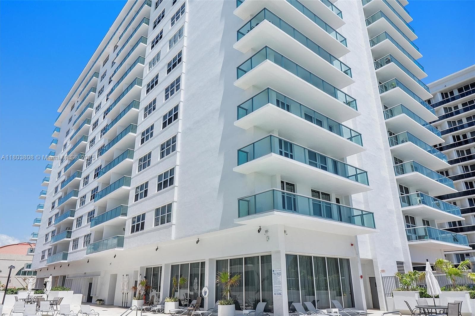 9511 Collins Ave # 1002, Surfside FL 33154 — 19