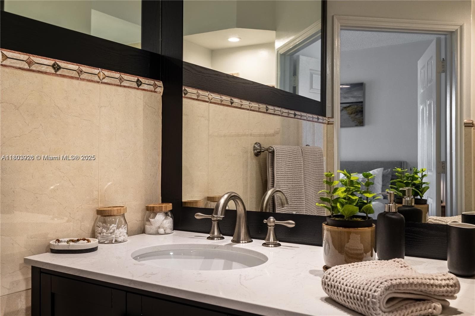 3255 NE 184th # 12206, Aventura FL 33160 — 23