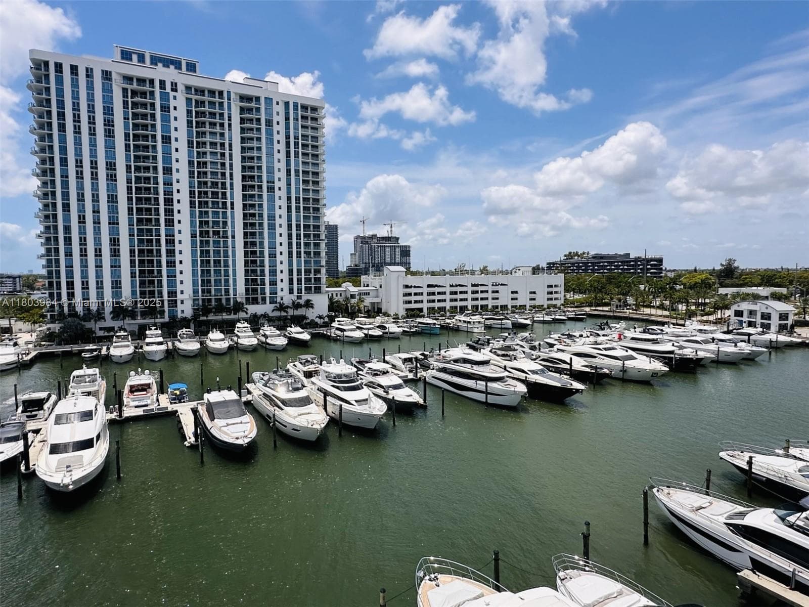 17211 Biscayne Blvd #013, Miami FL 33160 — 7