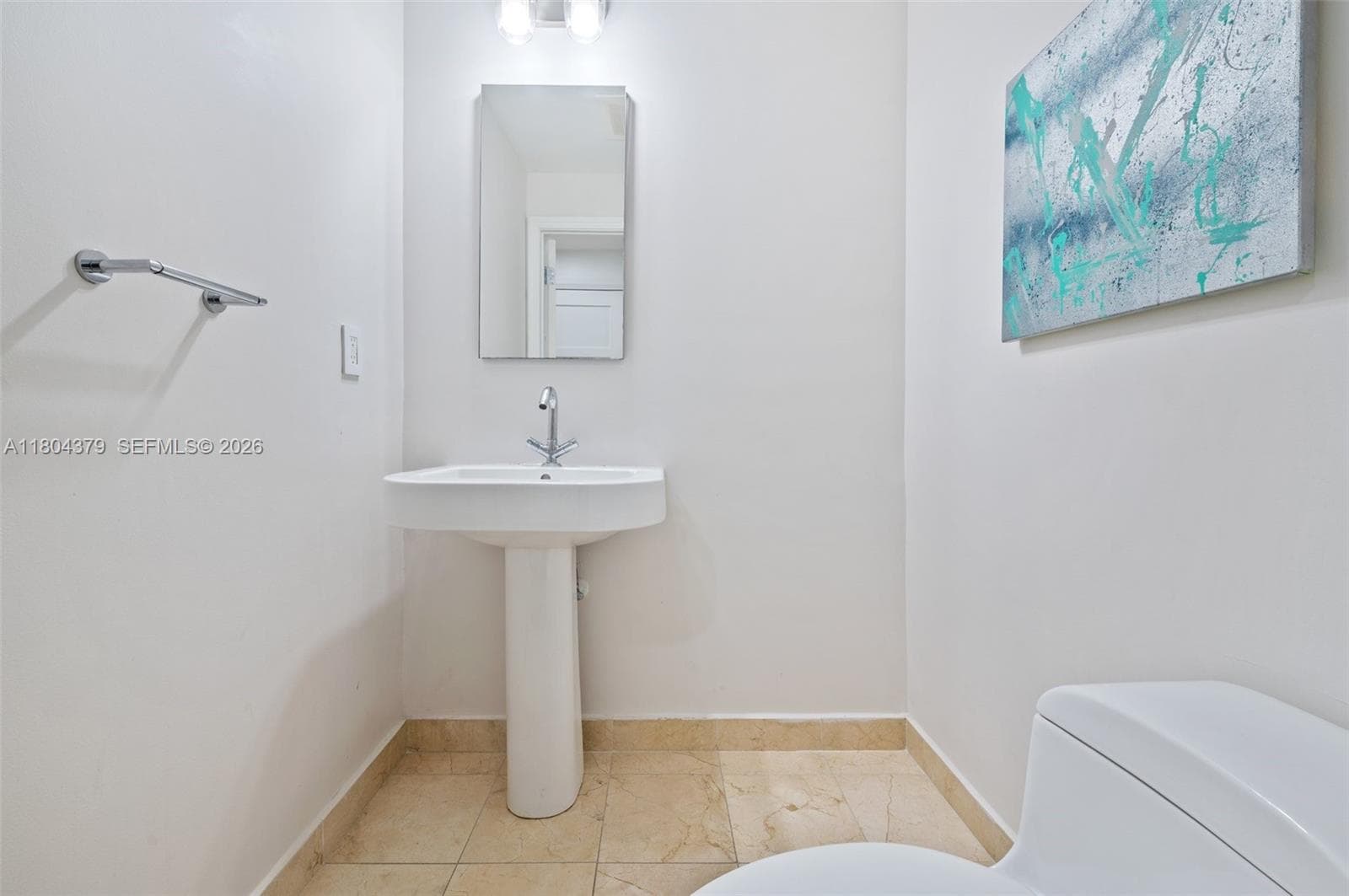 3330 NE 190th St # 717, Aventura FL 33180 — 16