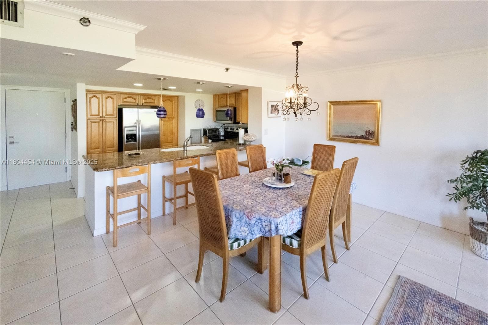 2555 Collins Ave # 308, Miami Beach FL 33140 — 6