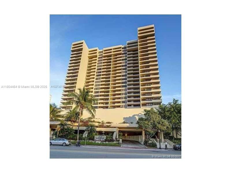 2555 Collins Ave # 308, Miami Beach FL 33140 — 24