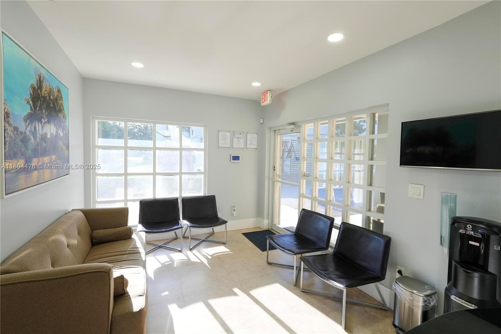 8125 SW 120th St, Pinecrest FL 33156 — 11