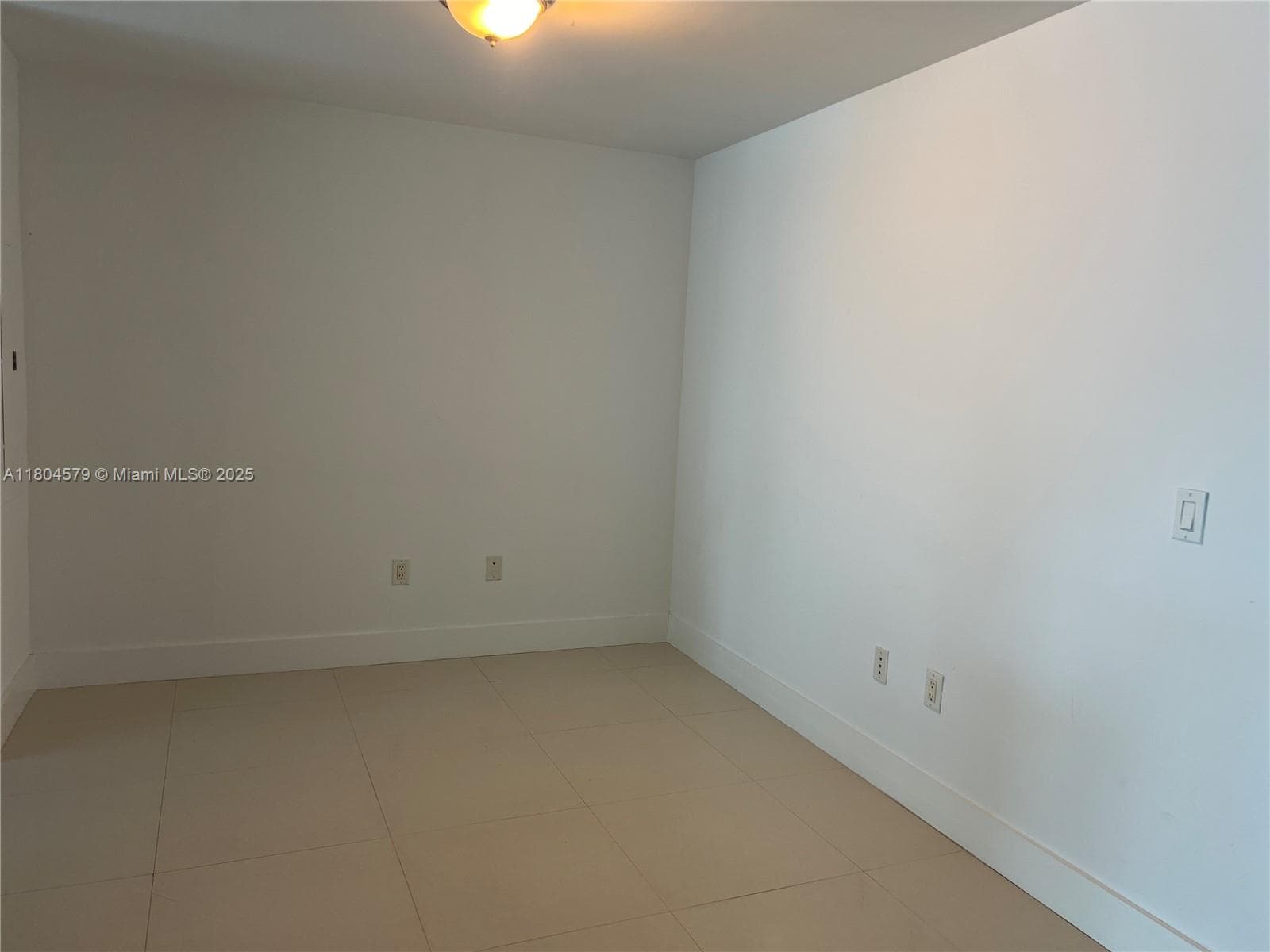 2950 NE 188th St # 444, Aventura FL 33180 — 17