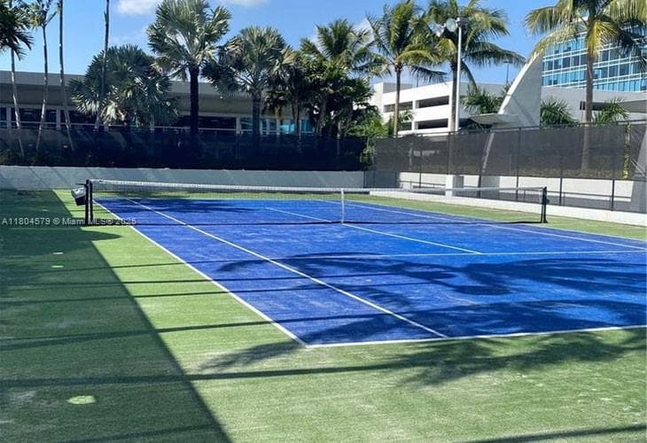 2950 NE 188th St # 444, Aventura FL 33180 — 31