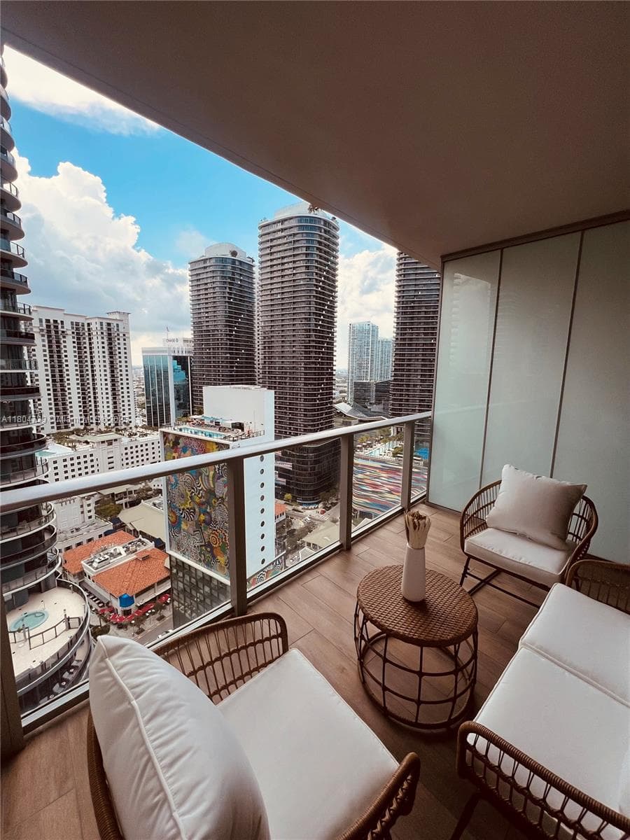 1010 Brickell Ave # 2710, Miami FL 33131 — 3